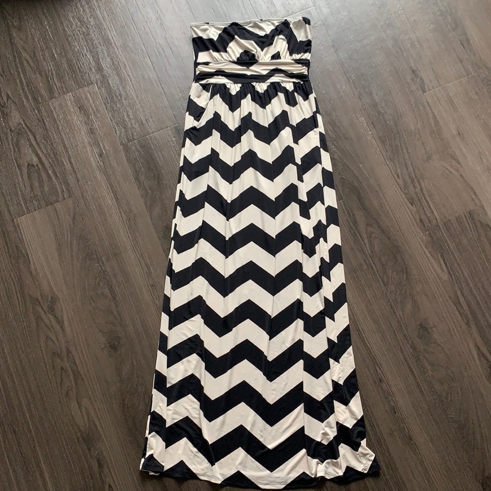 MAXI Strapless Dress